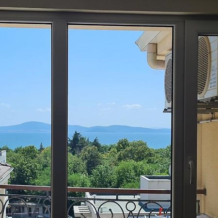 帕莫瑞Flora Beach Private公寓式酒店 外观 照片